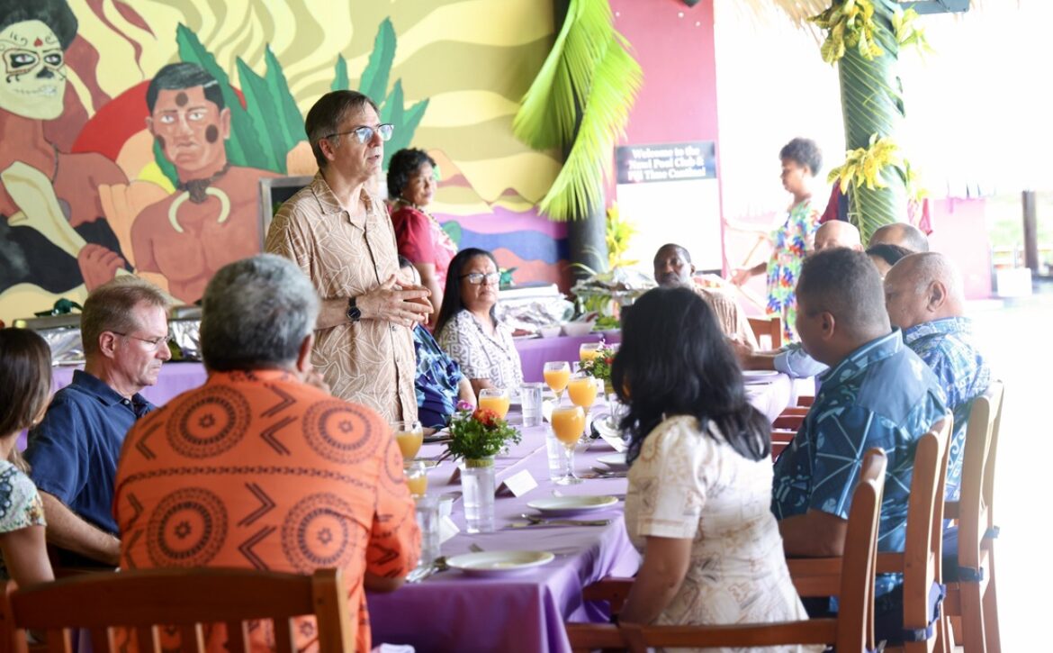 6C8756C8-87A4-406F-9493-BA8F2479D3CE_1_105_c