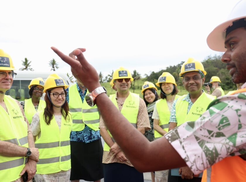 9873E560-8D7D-48BB-B892-FB1F8DB04991_1_201_a