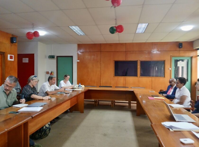 A46EA10F-0D35-4308-8C5E-3B2283C30F1F_1_201_a